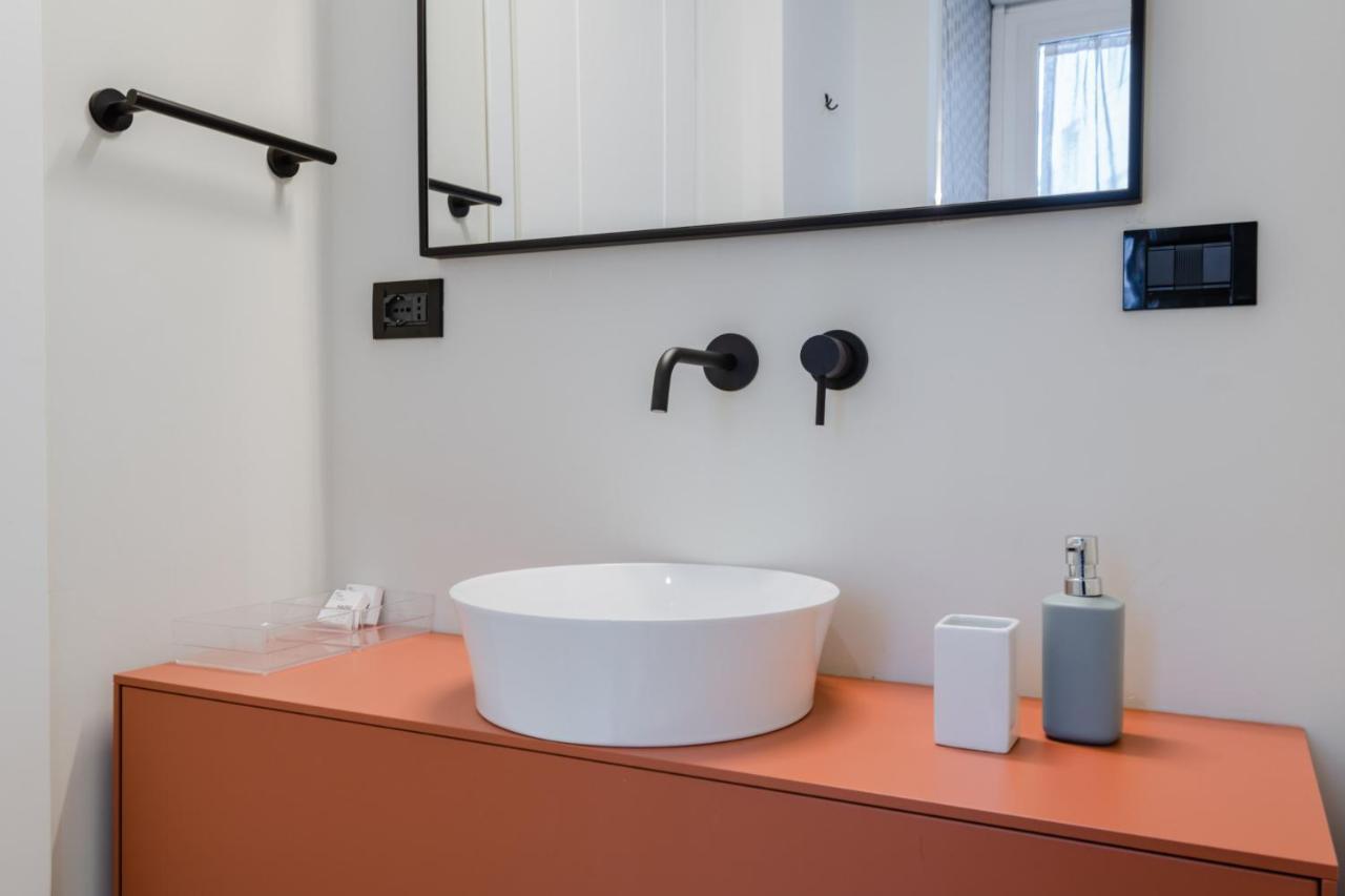 Easylife - Accogliente Trilocale A Porta Romana Relax E Stile Moderno Nel Cuore Di Milano Eksteriør billede